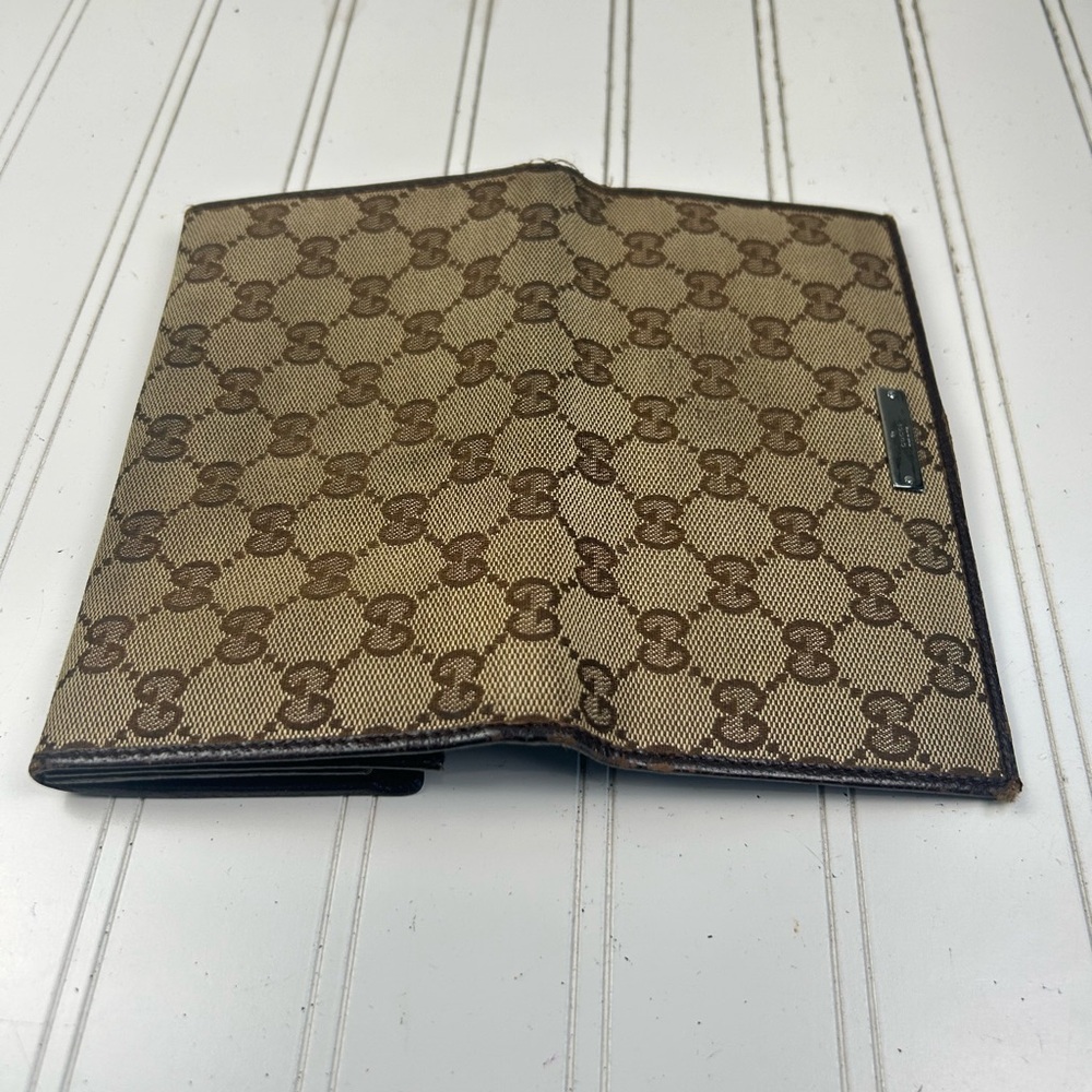 Gucci Vintage GG Supreme Canvas Bifold Wallet with Brown Leather Trim - Picture 4 of 11